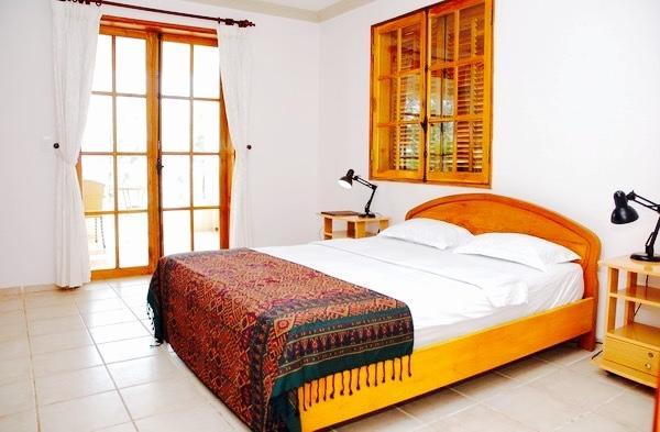 River Ray Estates Resort Loc An Room photo